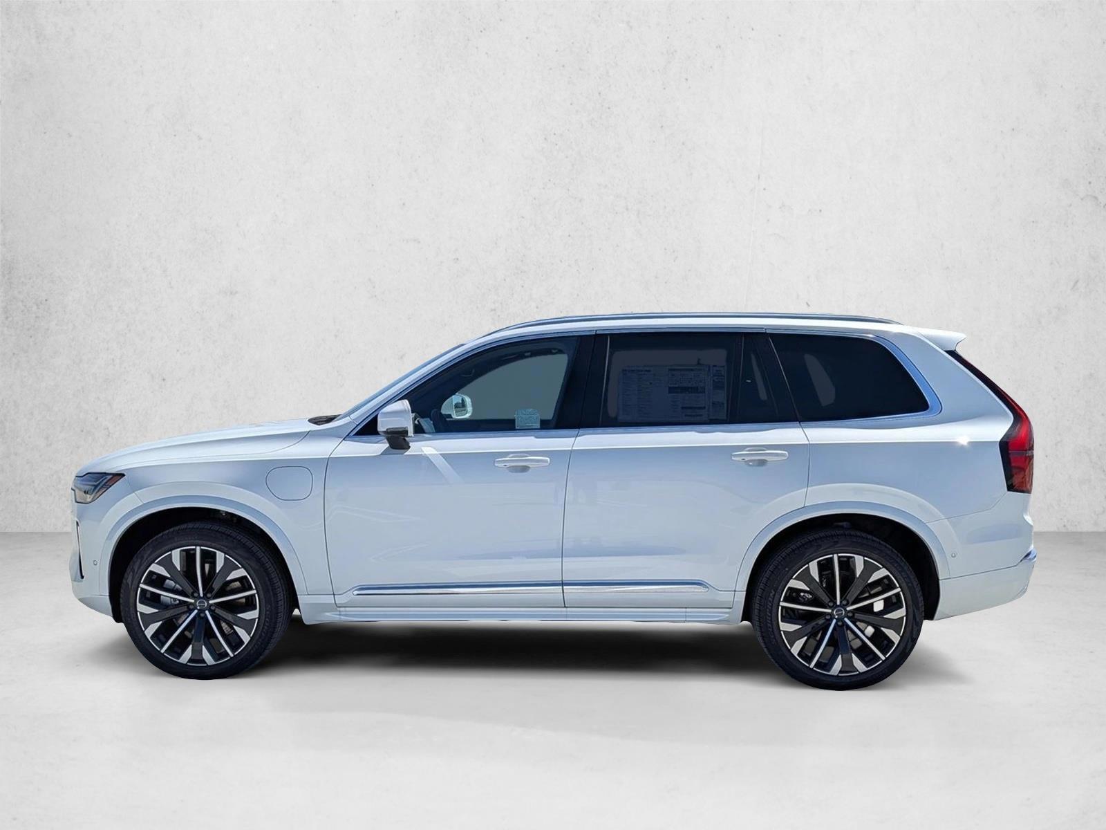 Thumbnail: 2026 Volvo XC90 - 2