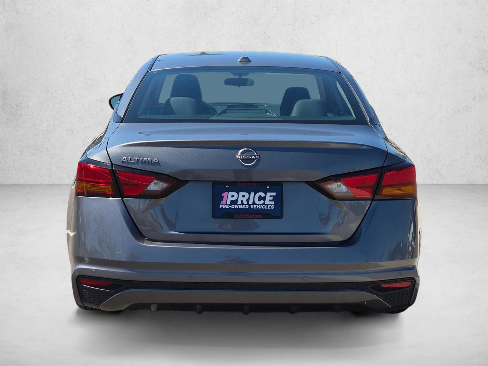 2025 Nissan Altima SV - Photo 7