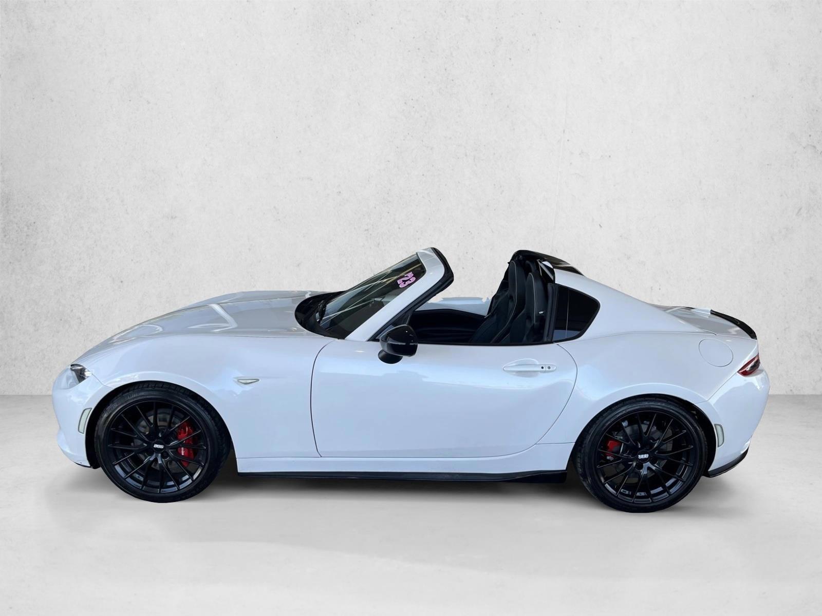 Thumbnail: 2023 Mazda MX-5 Miata - 3