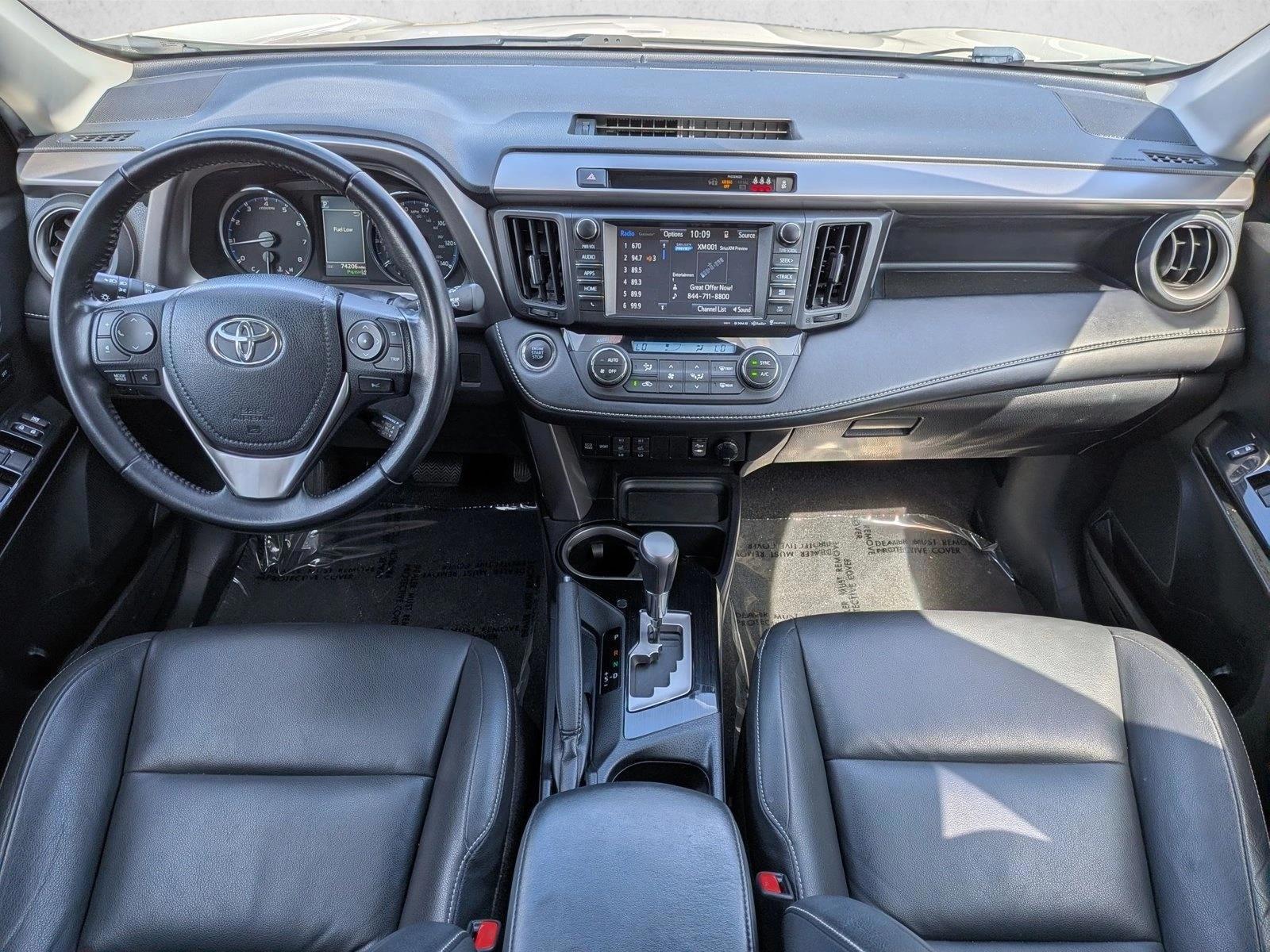 Thumbnail: 2017 Toyota RAV4 - 3
