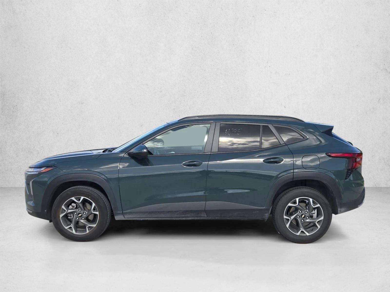 Thumbnail: 2025 Chevrolet Trax - 2
