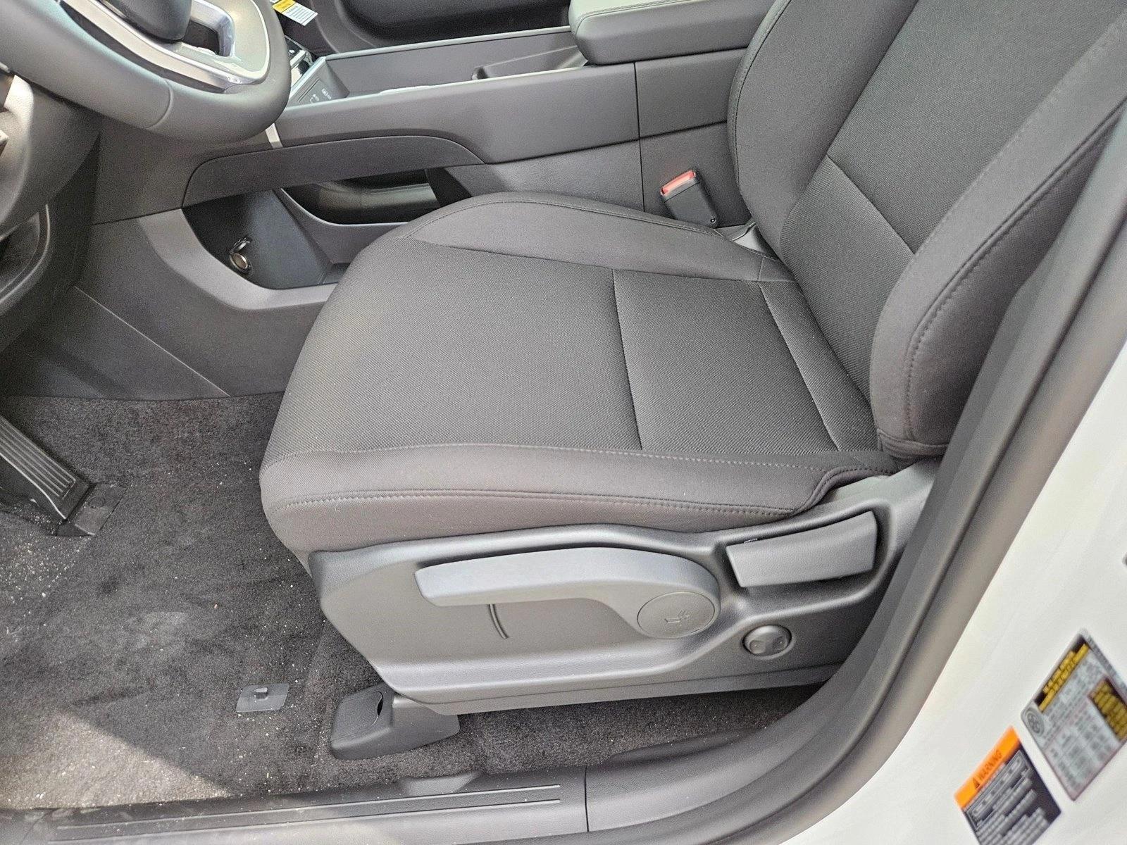 Thumbnail: 2026 Hyundai Santa Fe - 4