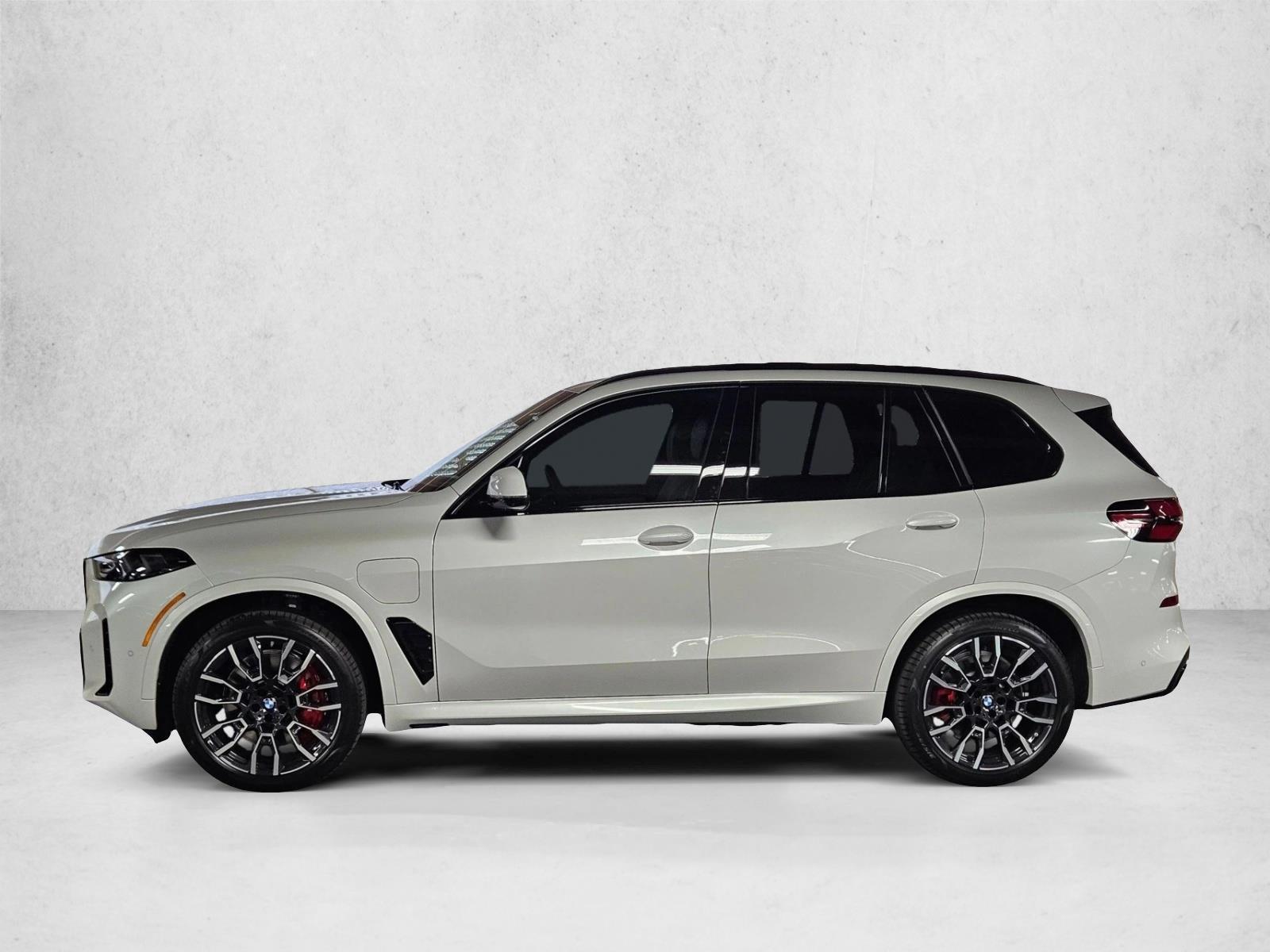 Thumbnail: 2026 BMW X5 - 2