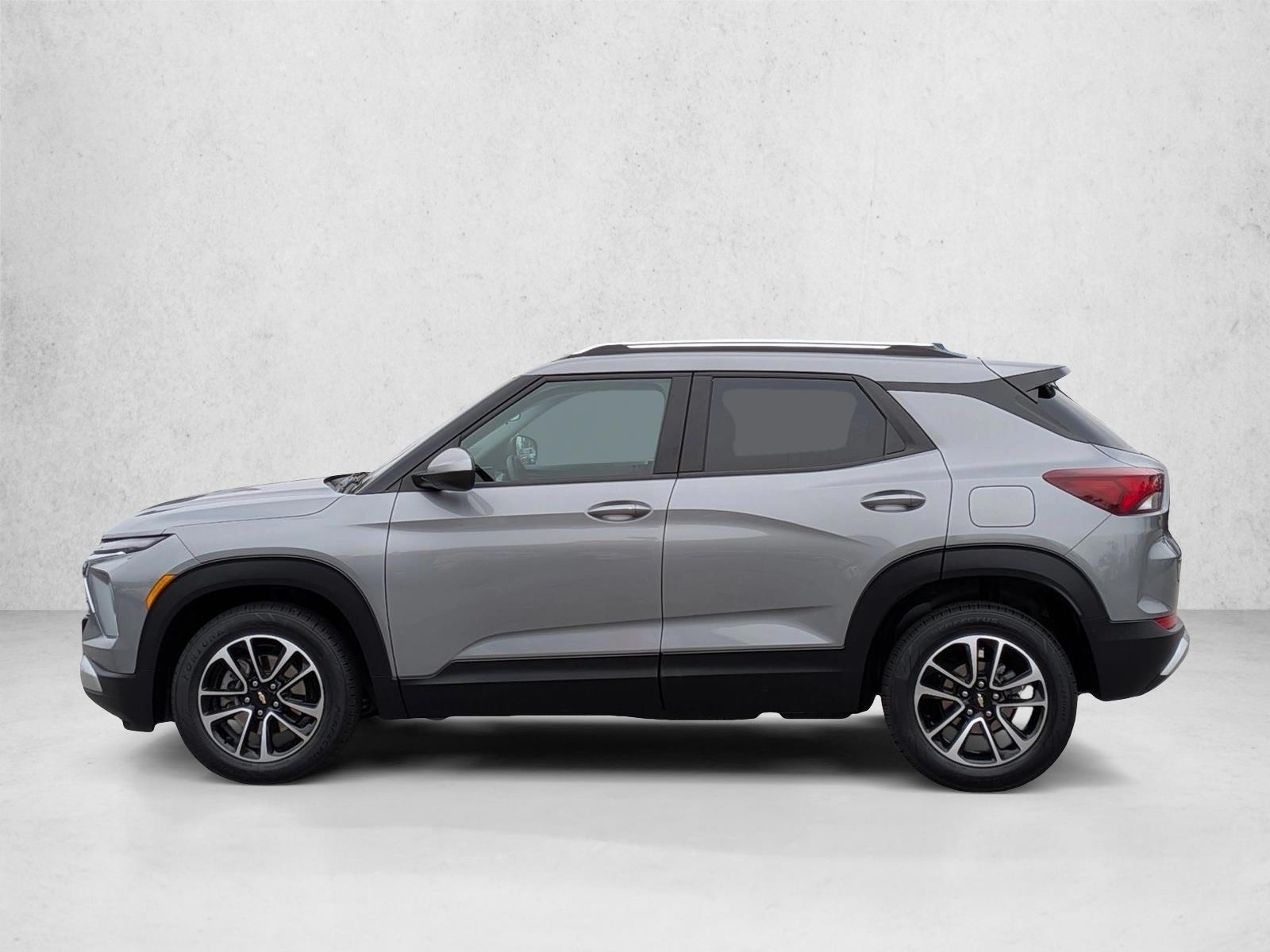 Thumbnail: 2024 Chevrolet TrailBlazer - 2