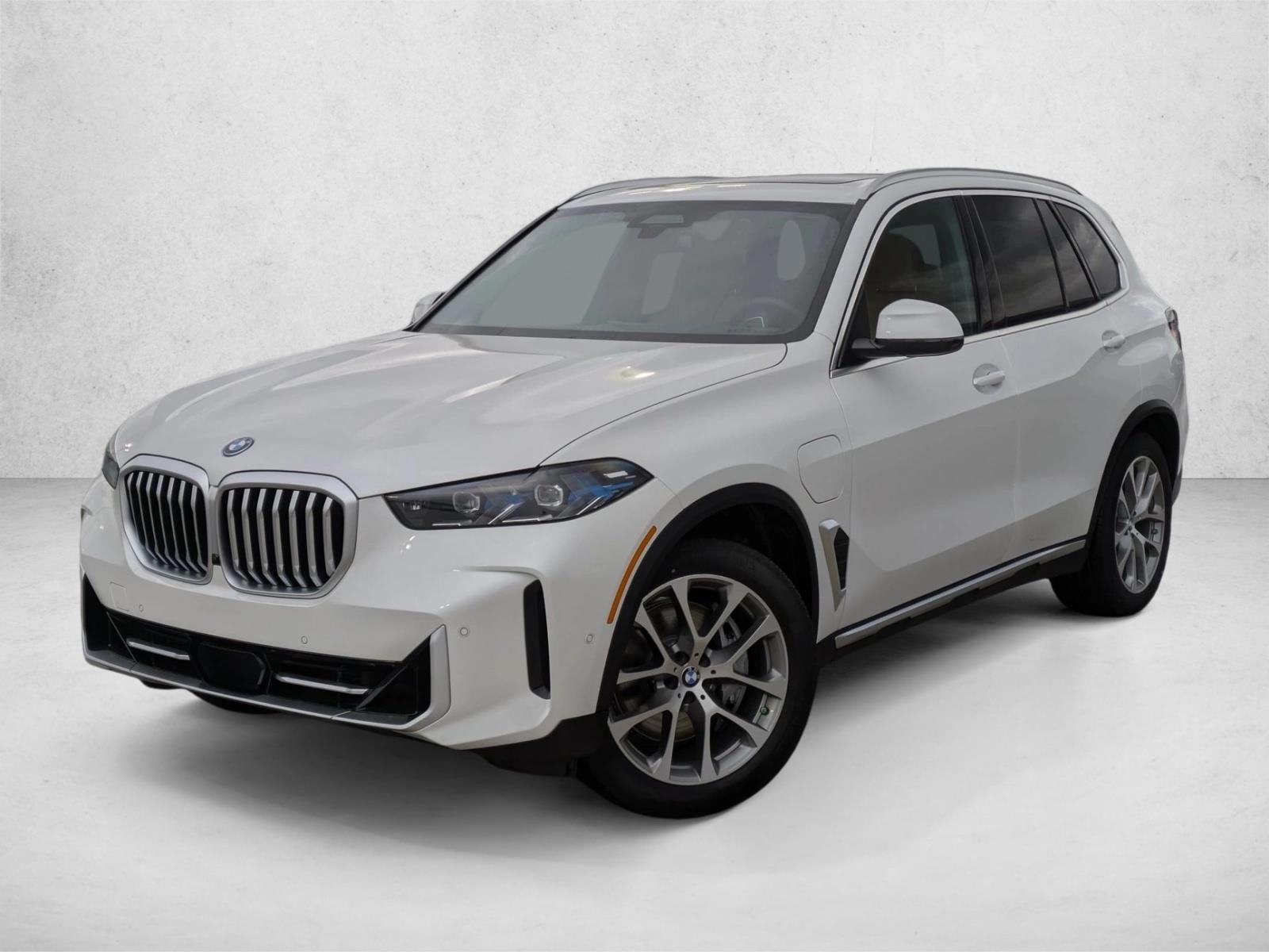 Thumbnail: 2026 BMW X5 - 1