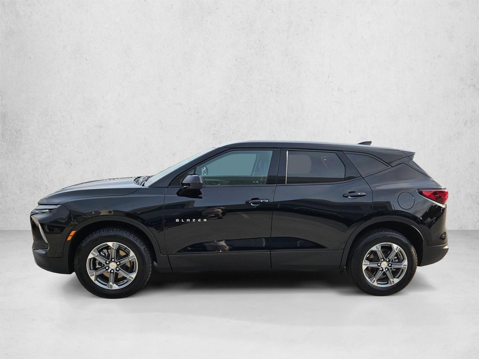 Thumbnail: 2025 Chevrolet Blazer - 2