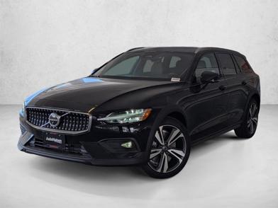 2026 Volvo V60 Cross Country