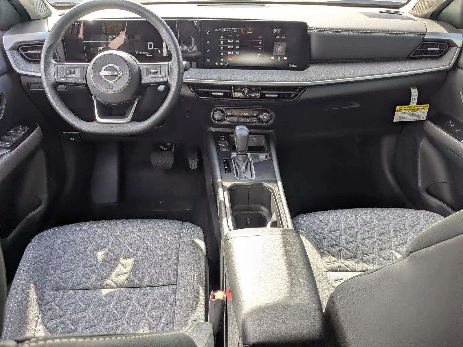 Thumbnail: 2026 Nissan Kicks - 4