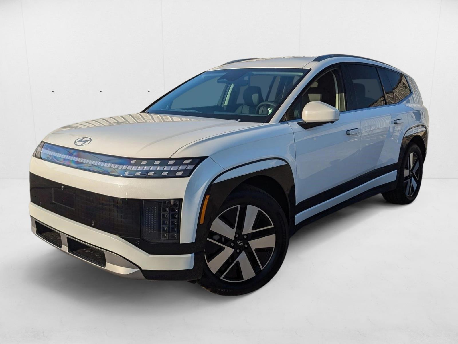 Thumbnail: 2026 Hyundai Ioniq - 1