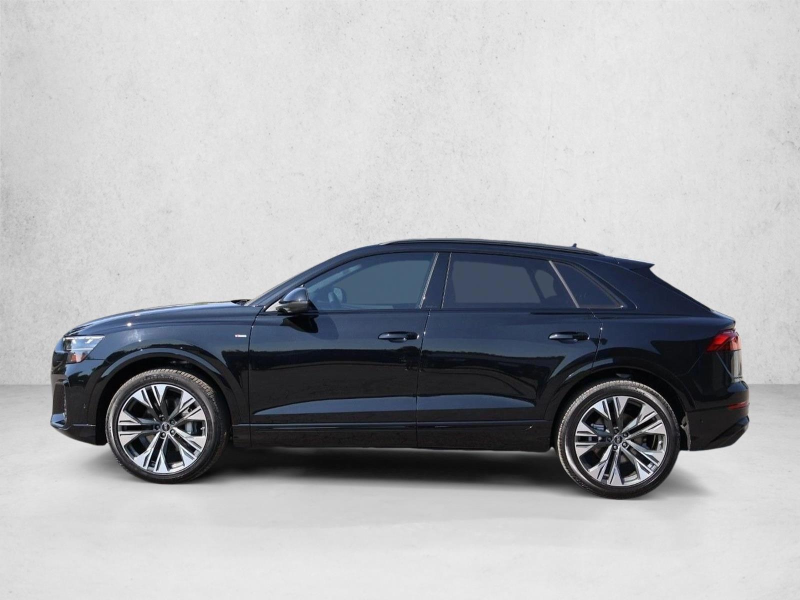 Thumbnail: 2026 Audi Q8 - 2
