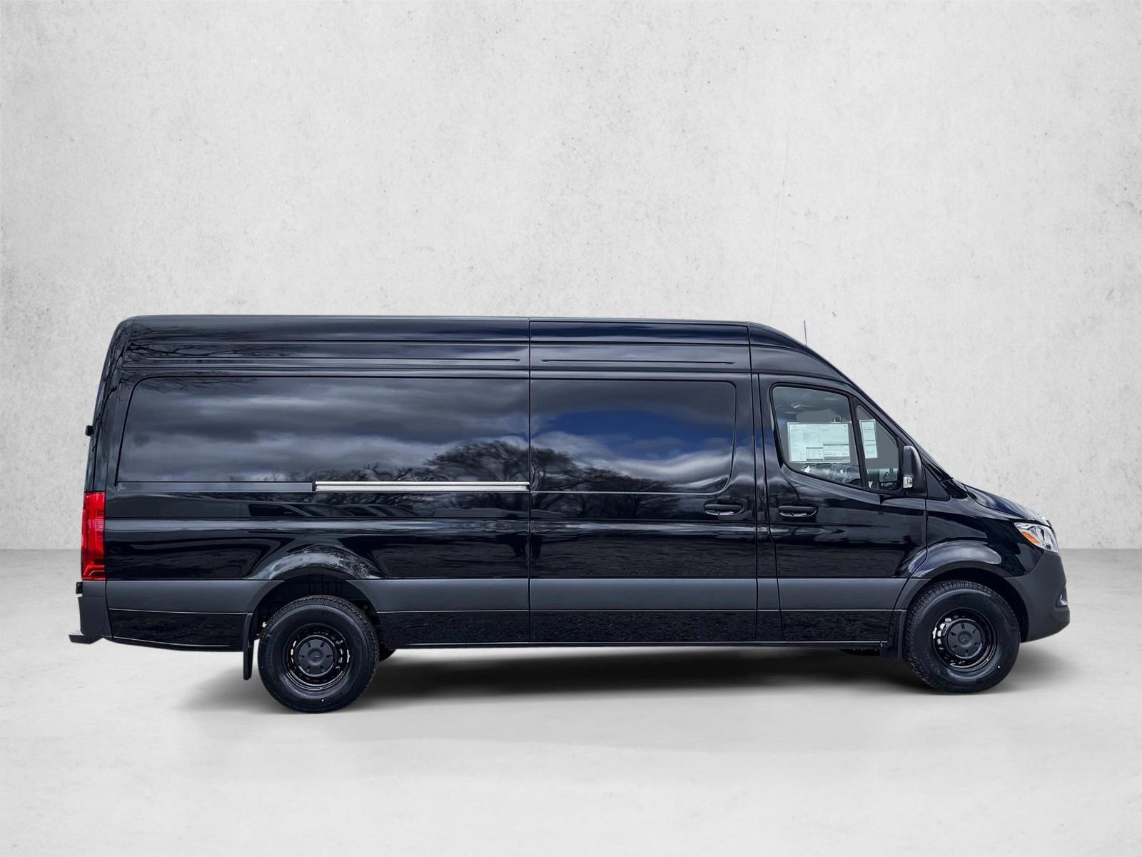 2026 Mercedes-Benz Sprinter Cargo