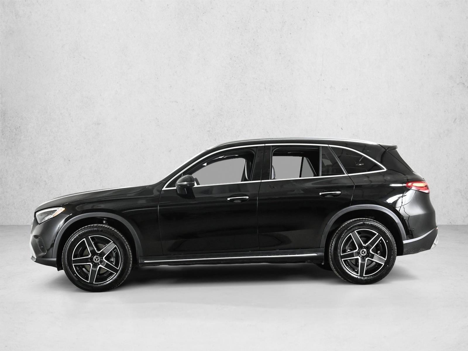 Thumbnail: 2026 Mercedes-Benz GLC - 2