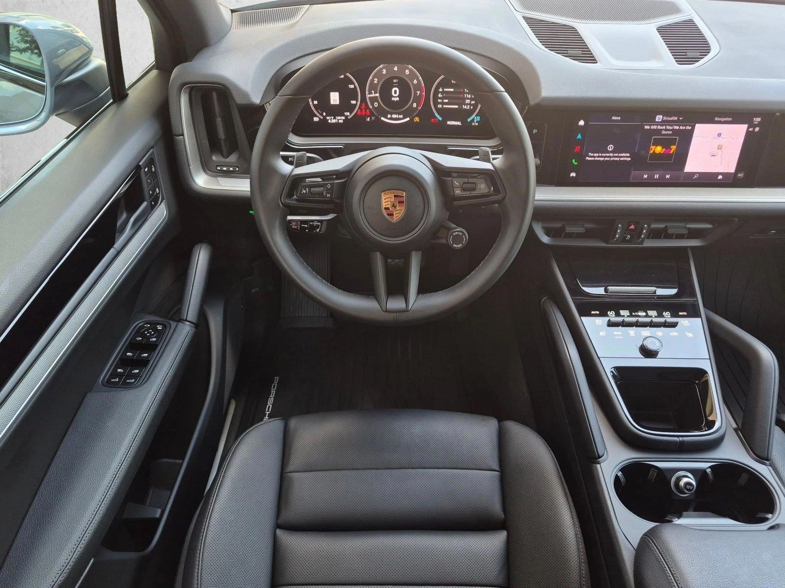 Thumbnail: 2026 Porsche Cayenne - 4