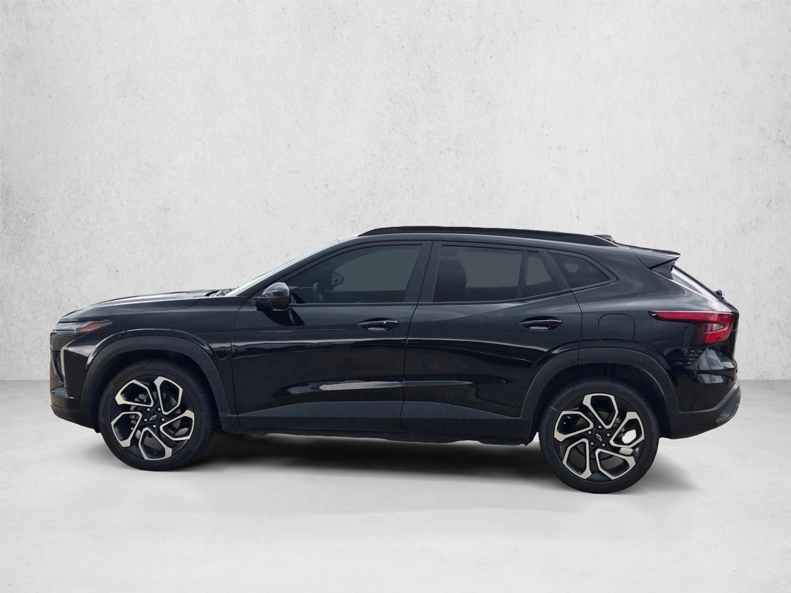 Thumbnail: 2025 Chevrolet Trax - 2