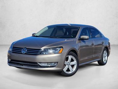 2015 Volkswagen Passat Limited Edition -
                  Phoenix, AZ