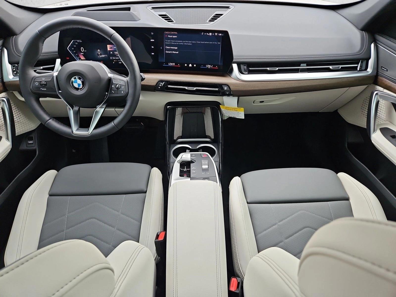 Thumbnail: 2026 BMW X1 - 4