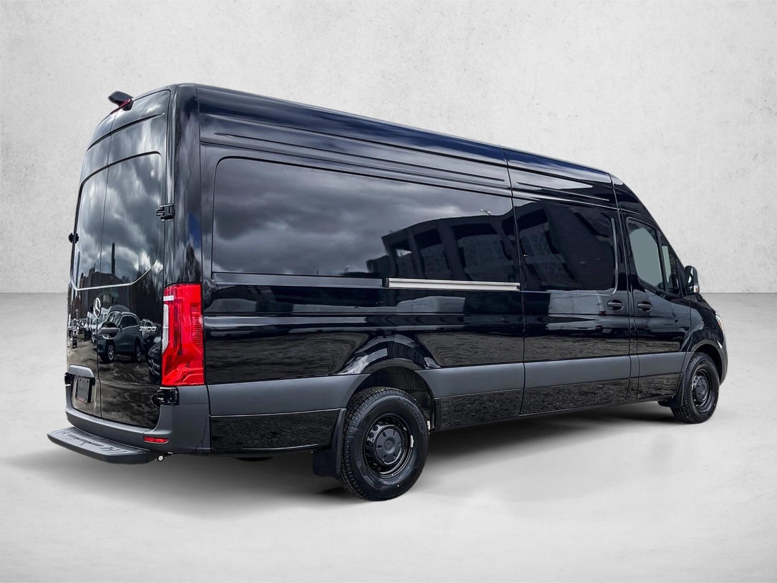2026 Mercedes-Benz Sprinter Cargo