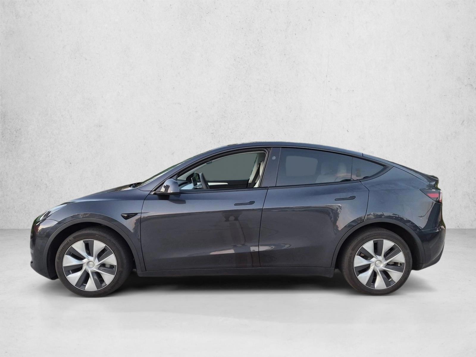 Thumbnail: 2024 Tesla Model Y - 2