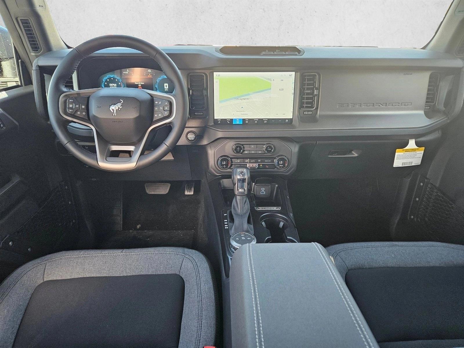 Thumbnail: 2025 Ford Bronco - 3