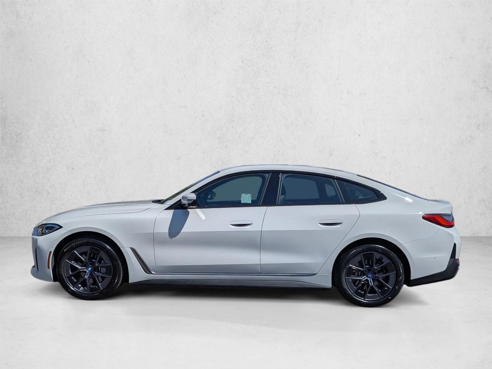 Thumbnail: 2023 BMW i4 - 2