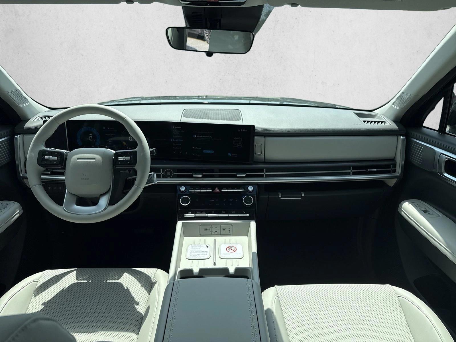 Thumbnail: 2026 Hyundai Santa Fe - 4