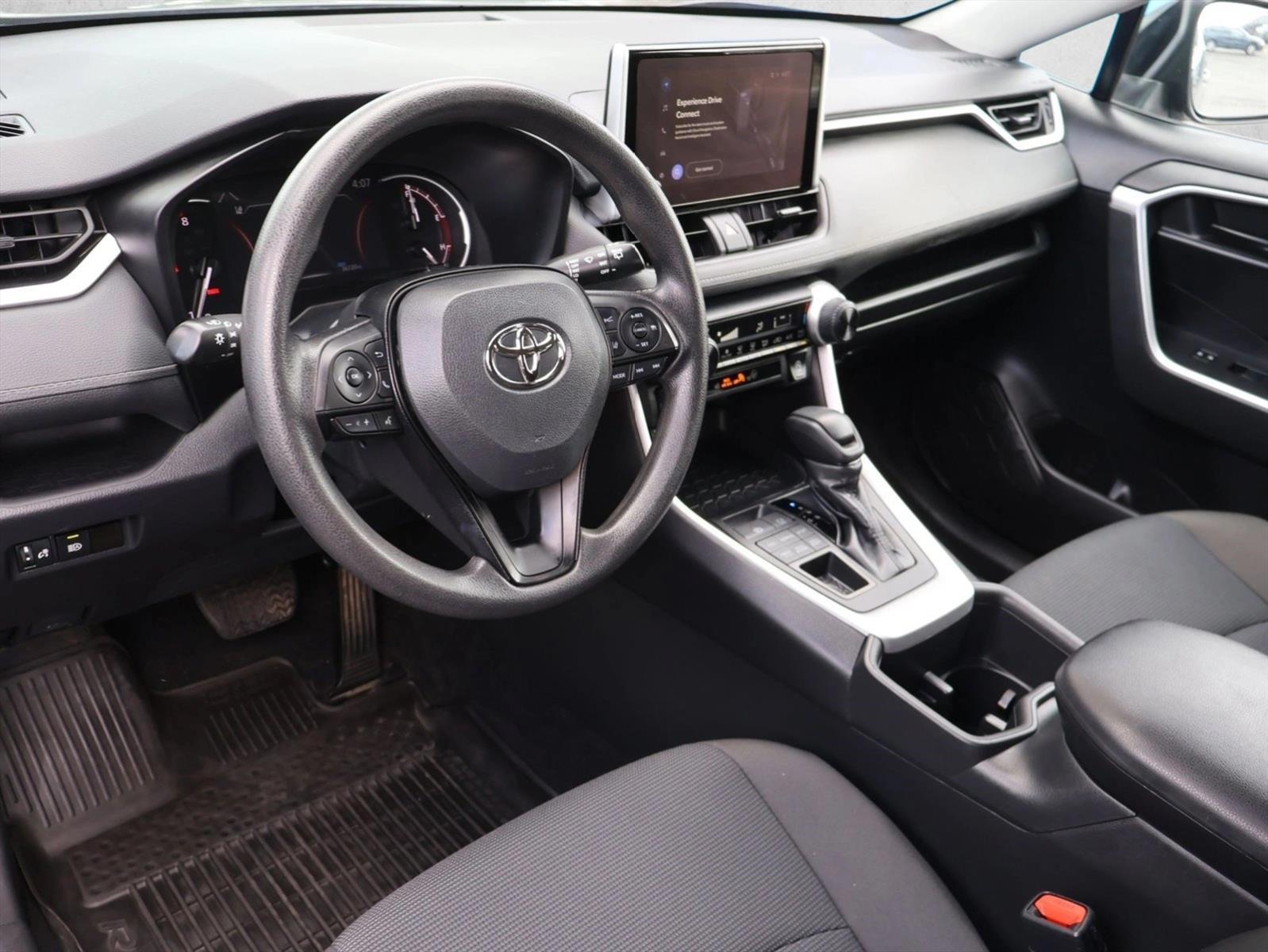 Thumbnail: 2024 Toyota RAV4 - 3