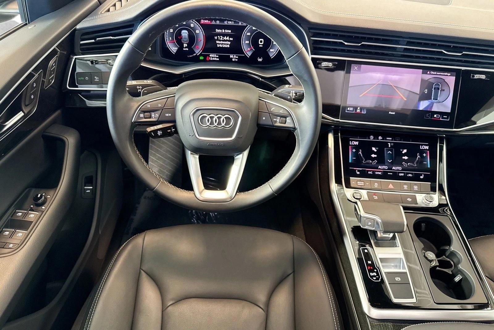 Thumbnail: 2025 Audi Q8 - 3