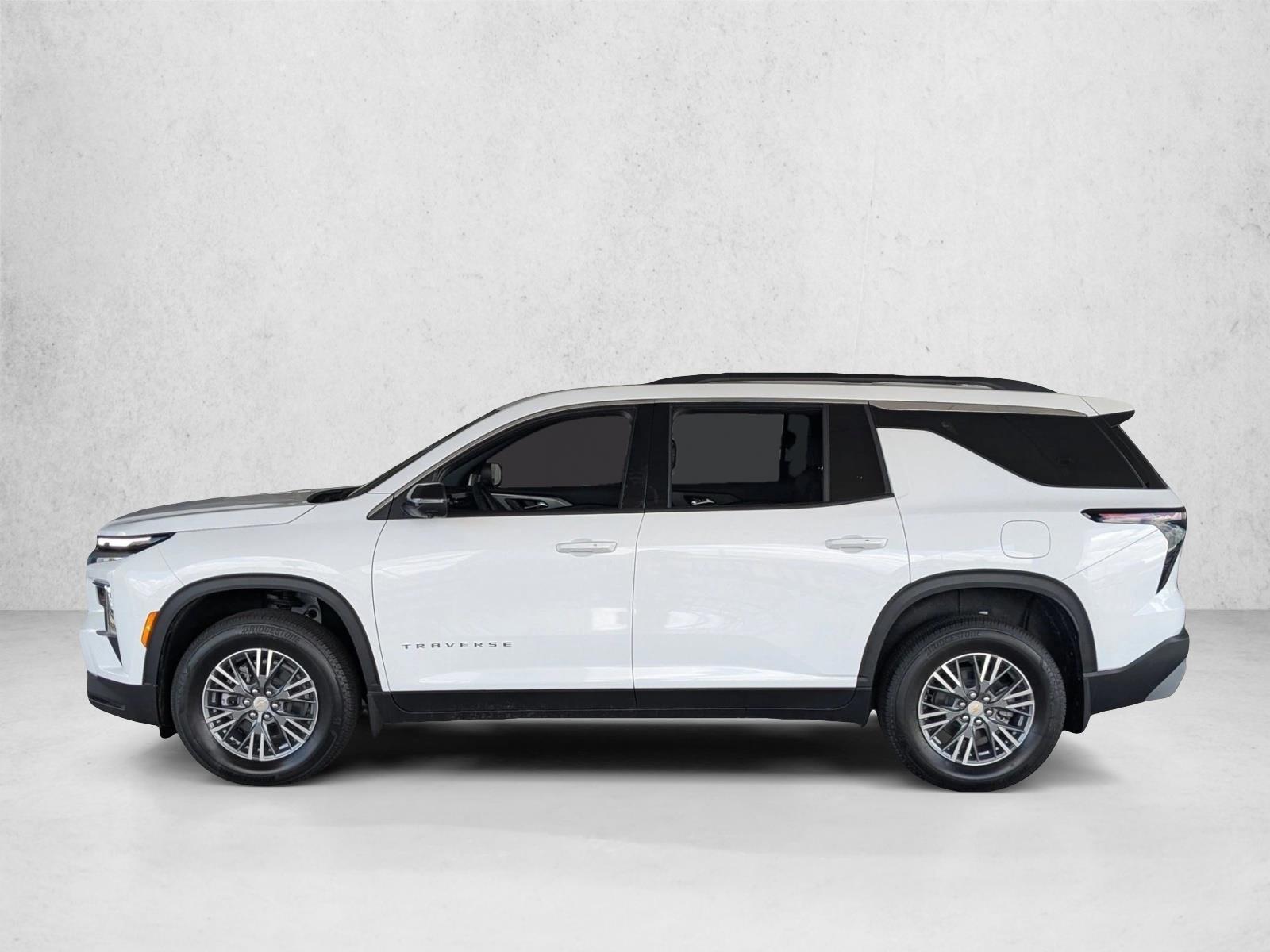 Thumbnail: 2026 Chevrolet Traverse - 2