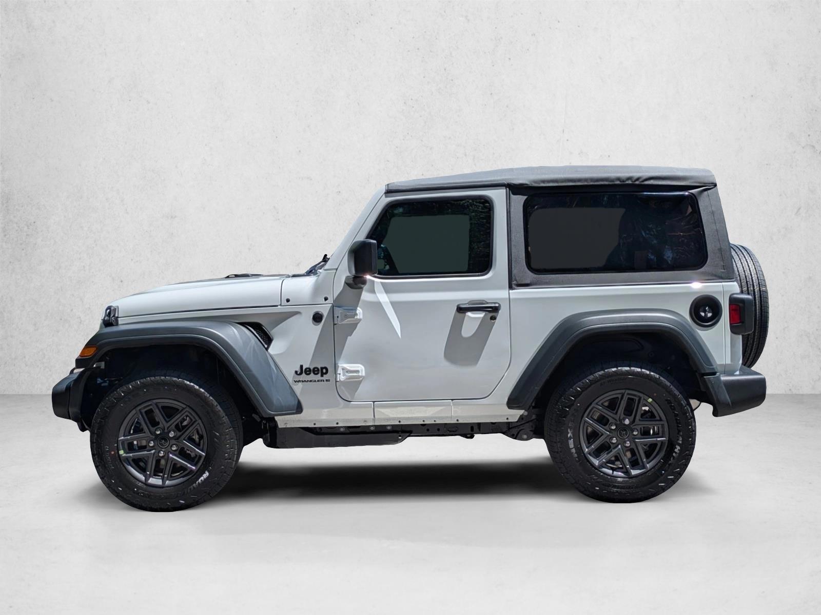 Thumbnail: 2026 Jeep Wrangler - 2