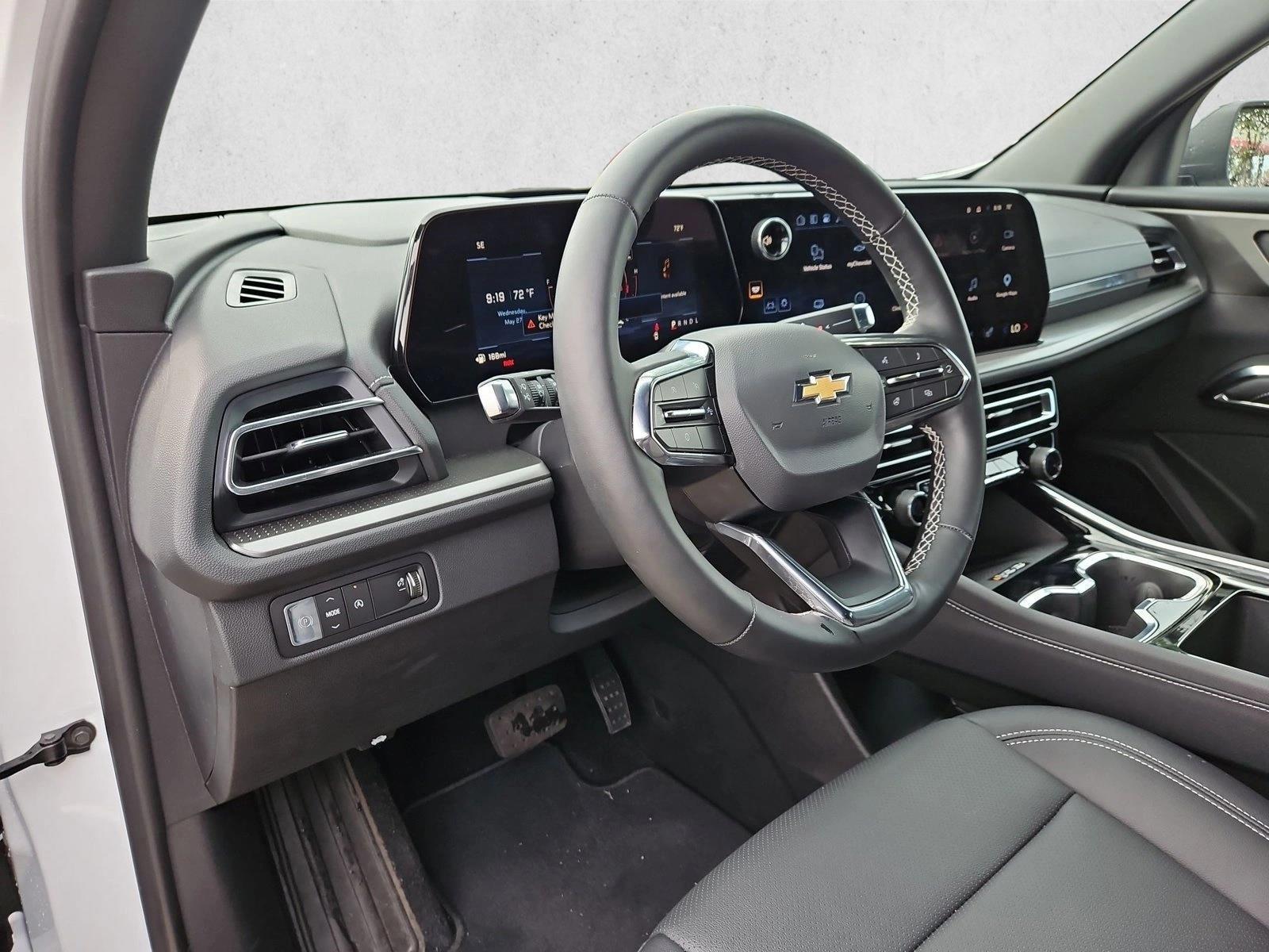Thumbnail: 2026 Chevrolet Traverse - 3