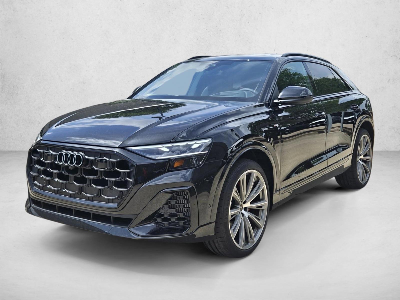 Thumbnail: 2026 Audi Q8 - 1