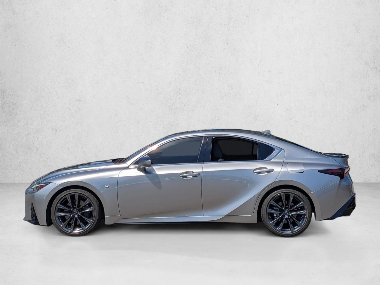 Thumbnail: 2022 Lexus IS - 2