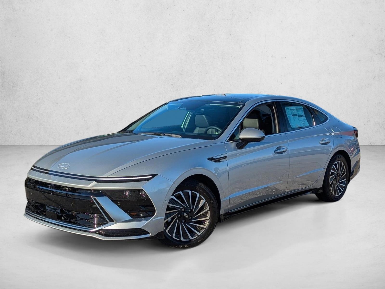 Thumbnail: 2025 Hyundai Sonata - 1