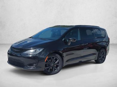 2018 Chrysler Pacifica  -
                  Pembroke Pines, FL