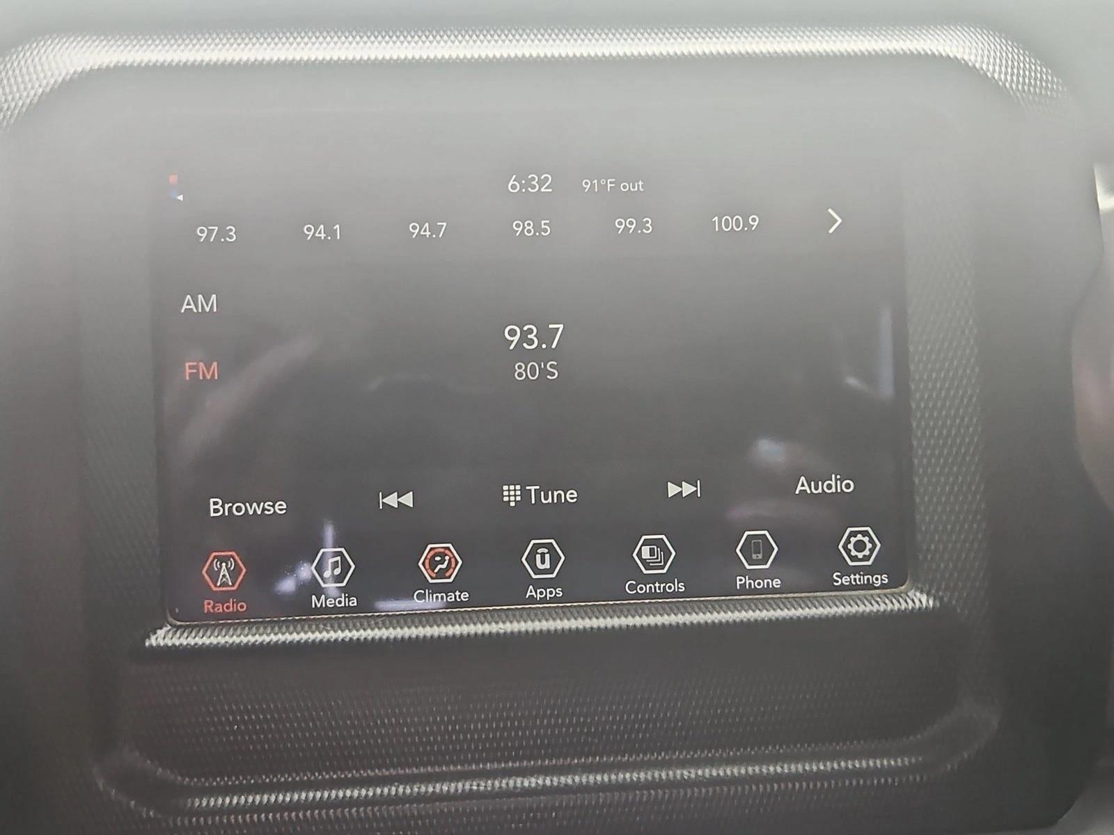 2022 Jeep Wrangler Unlimited Sport - Photo 13