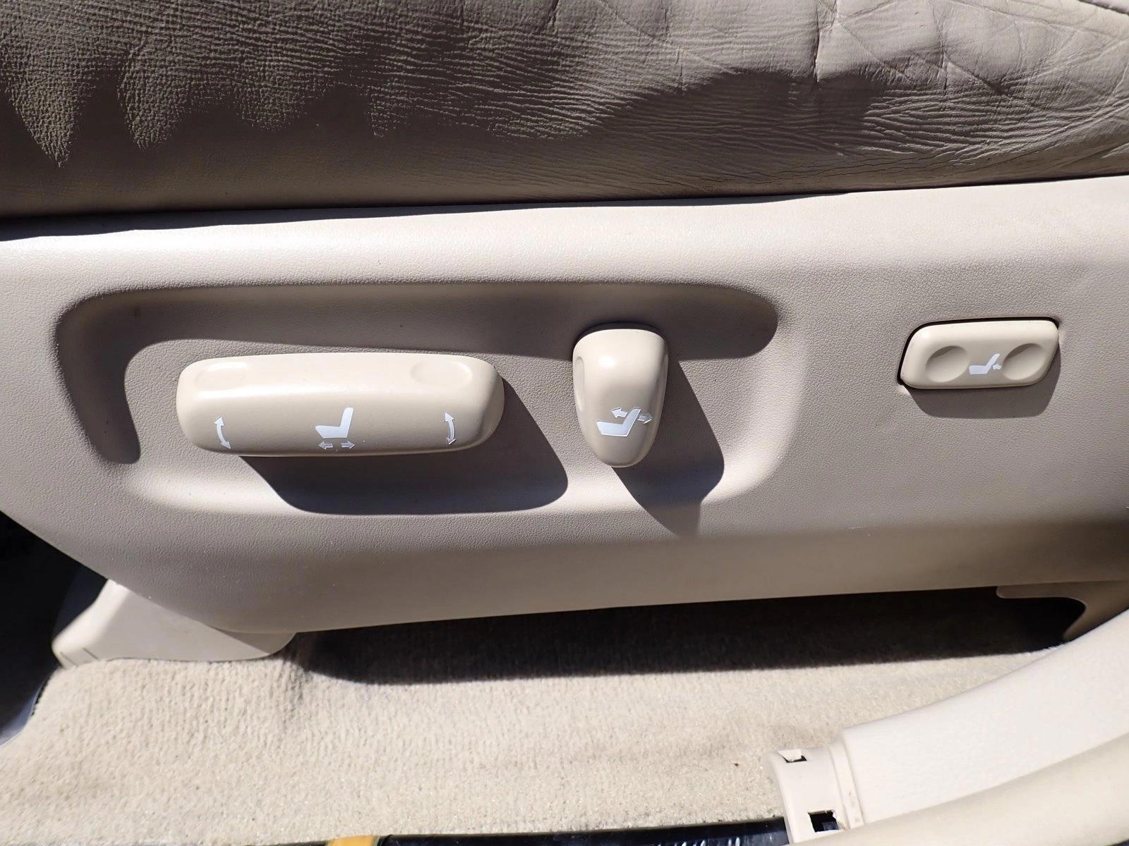 Thumbnail: 2008 Lexus RX - 3