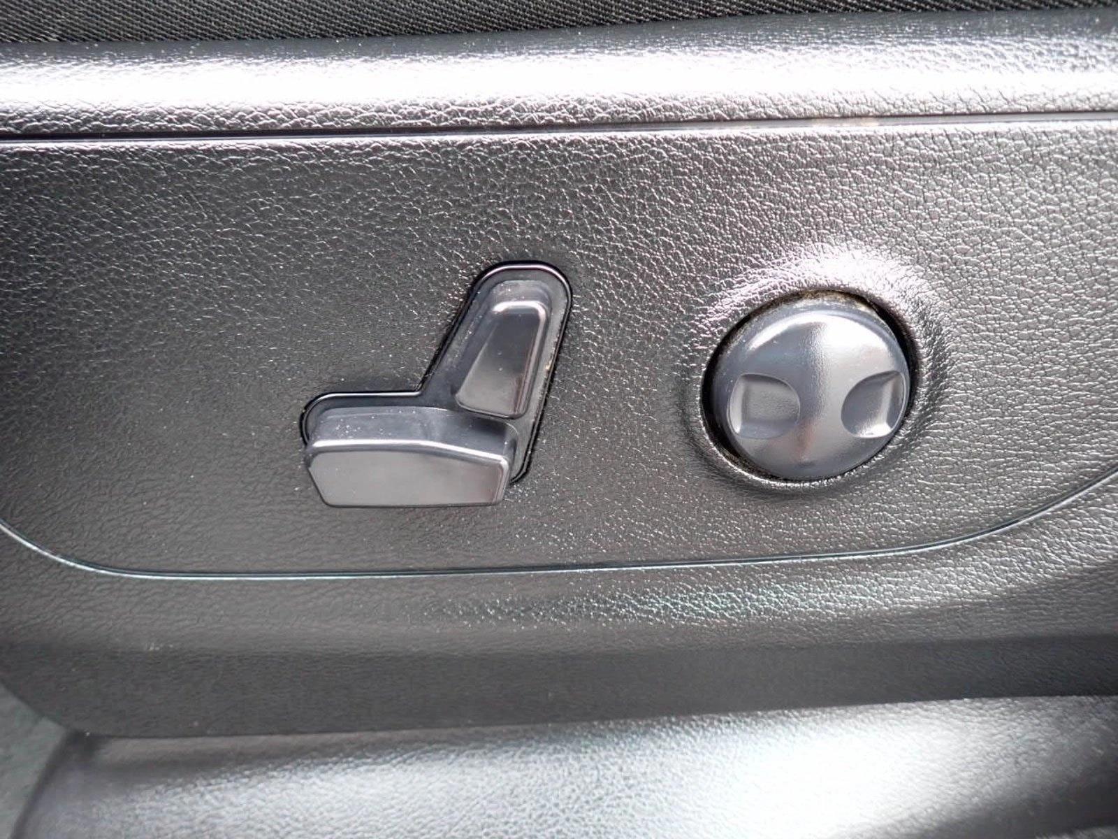 Thumbnail: 2023 RAM 1500 - 3