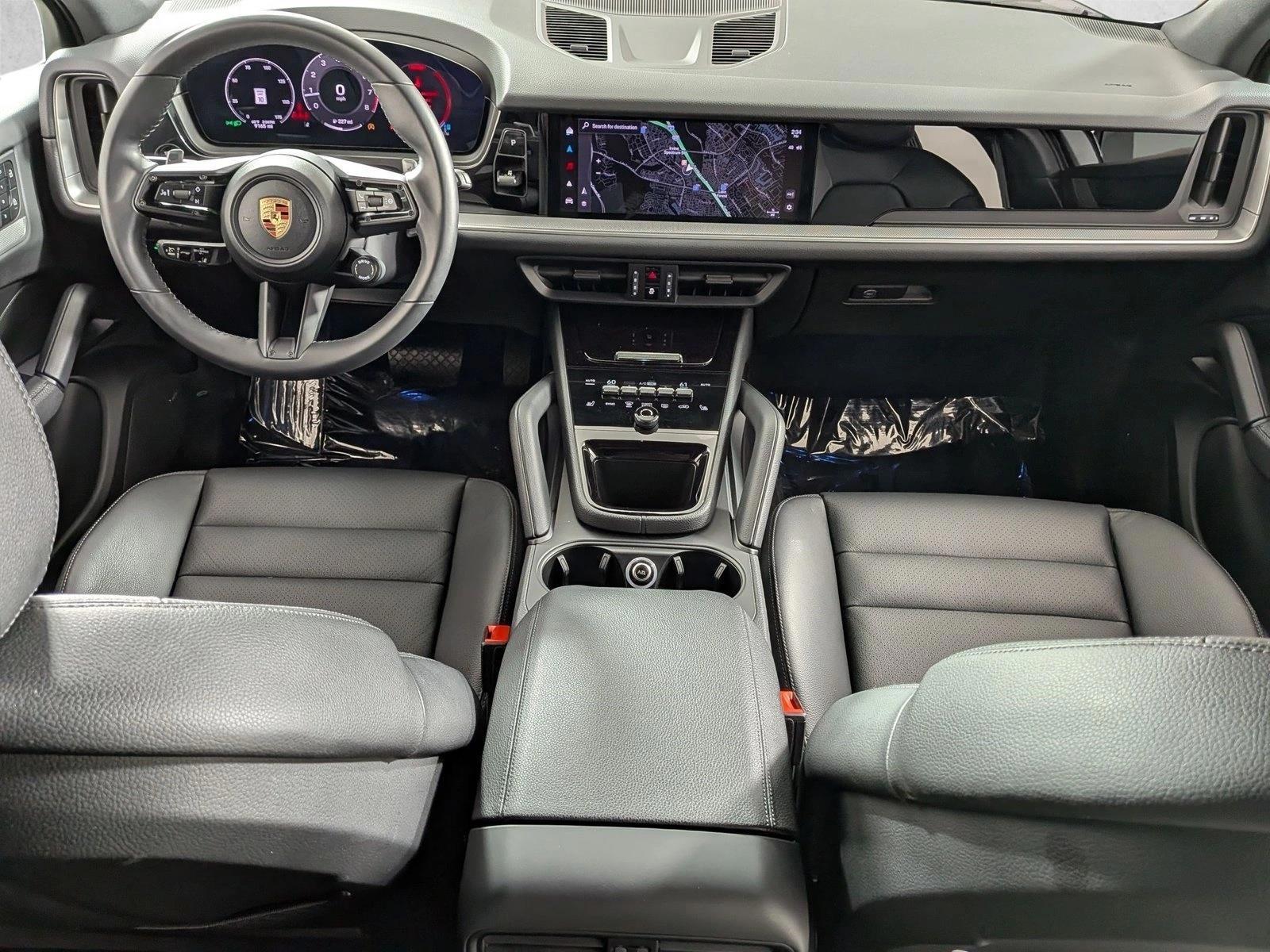 Thumbnail: 2025 Porsche Cayenne - 5