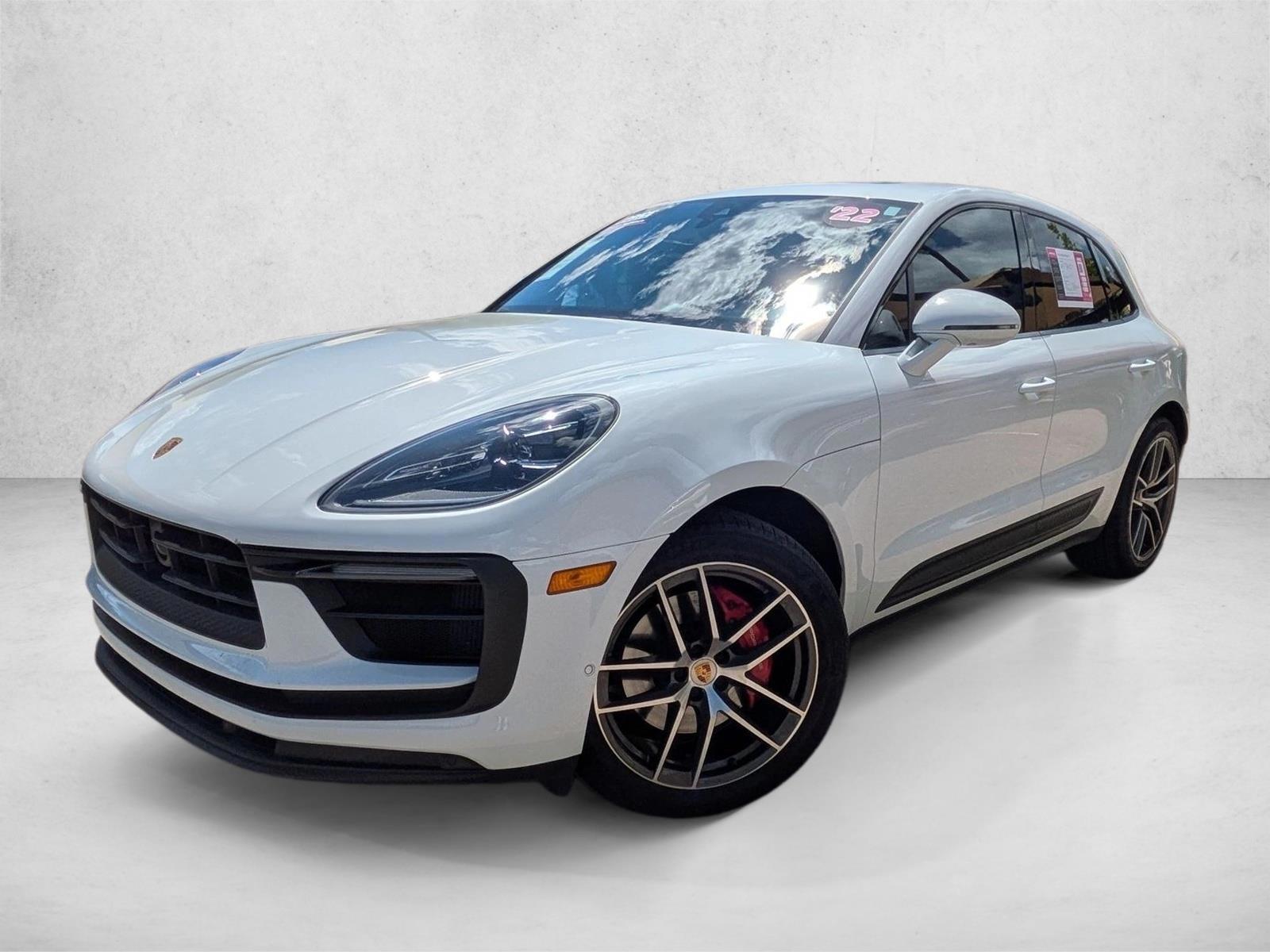 Thumbnail: 2022 Porsche Macan - 1