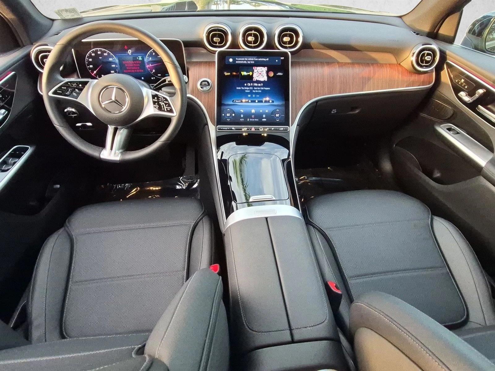 Thumbnail: 2026 Mercedes-Benz GLC - 3