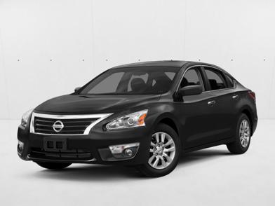 2015 Nissan Altima S -
                  North Canton, OH