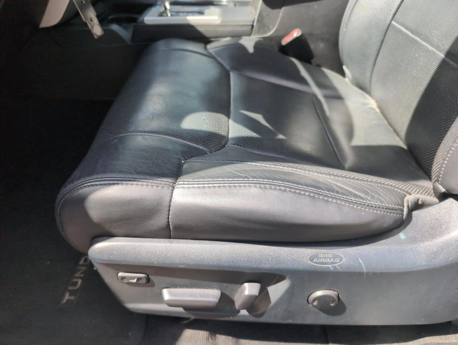 Thumbnail: 2015 Toyota Tundra - 4
