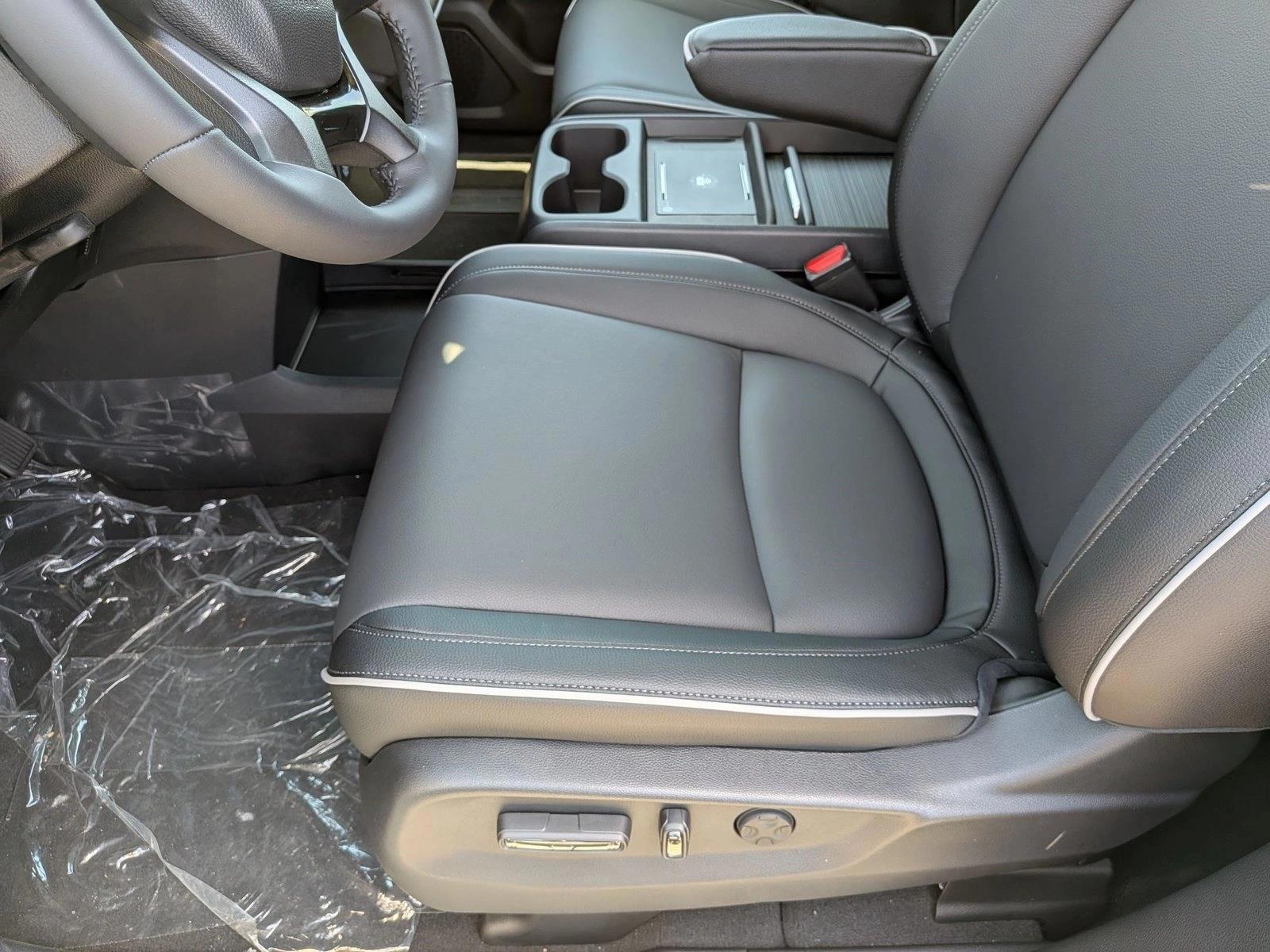 Thumbnail: 2026 Honda Odyssey - 4