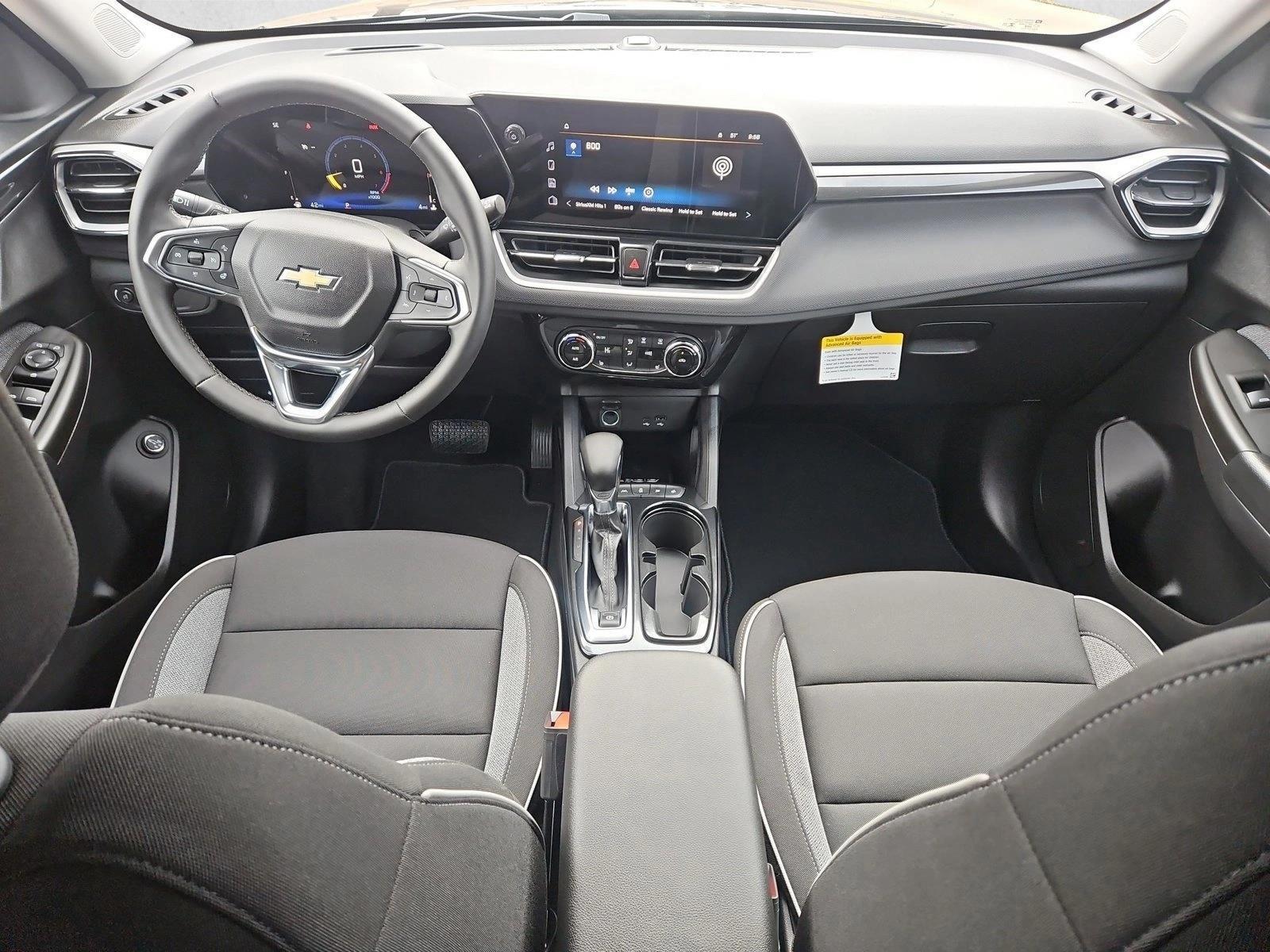 Thumbnail: 2026 Chevrolet TrailBlazer - 4