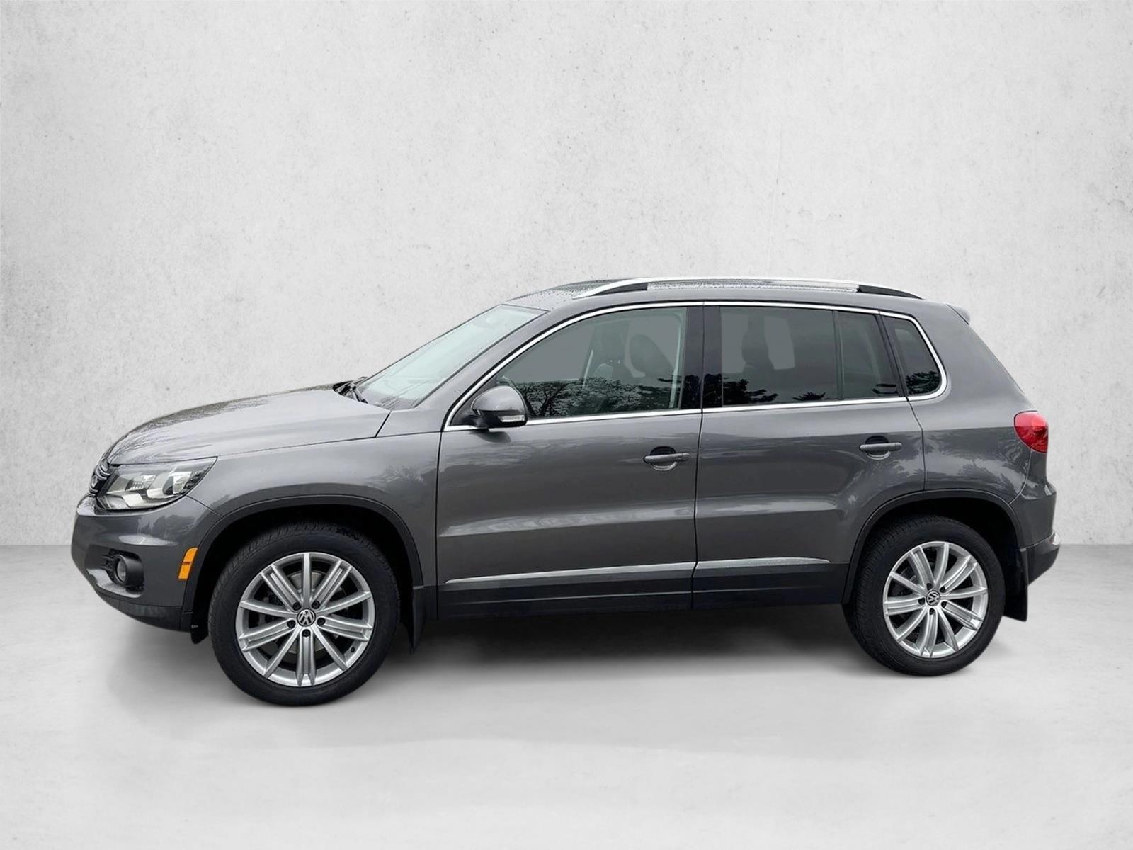 Thumbnail: 2016 Volkswagen Tiguan - 2