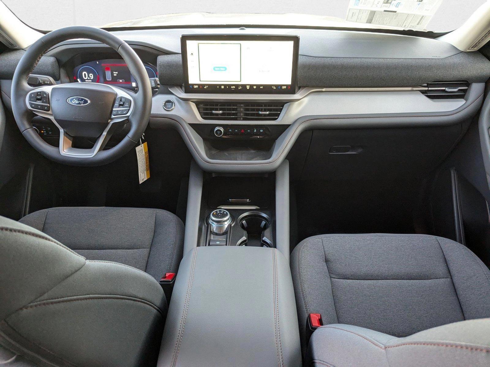 Thumbnail: 2025 Ford Explorer - 3
