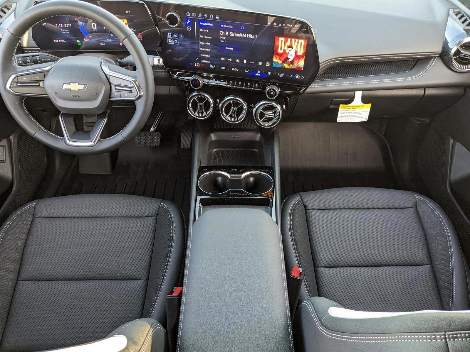 Thumbnail: 2025 Chevrolet Blazer EV - 4
