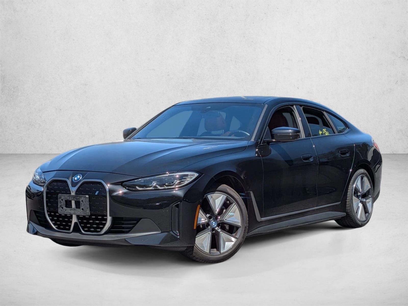 Thumbnail: 2023 BMW i4 - 1