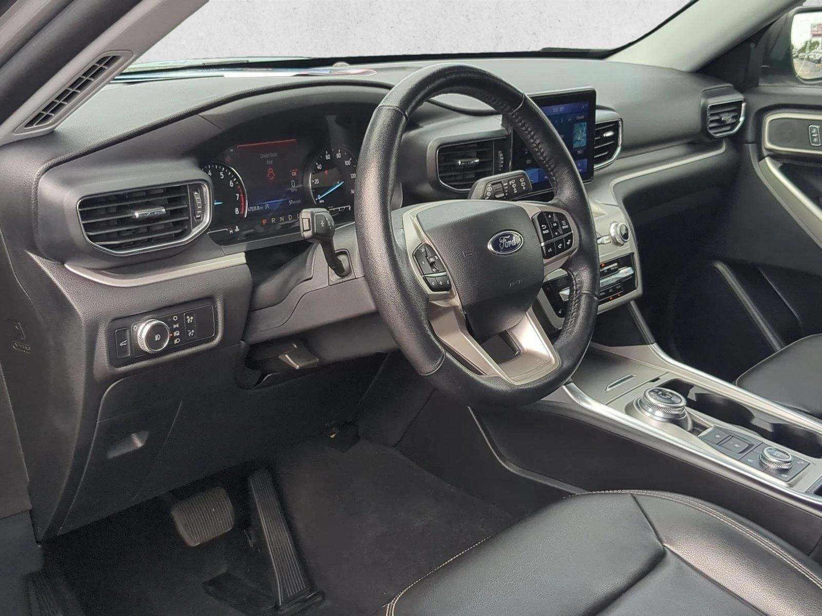 Thumbnail: 2021 Ford Explorer - 3
