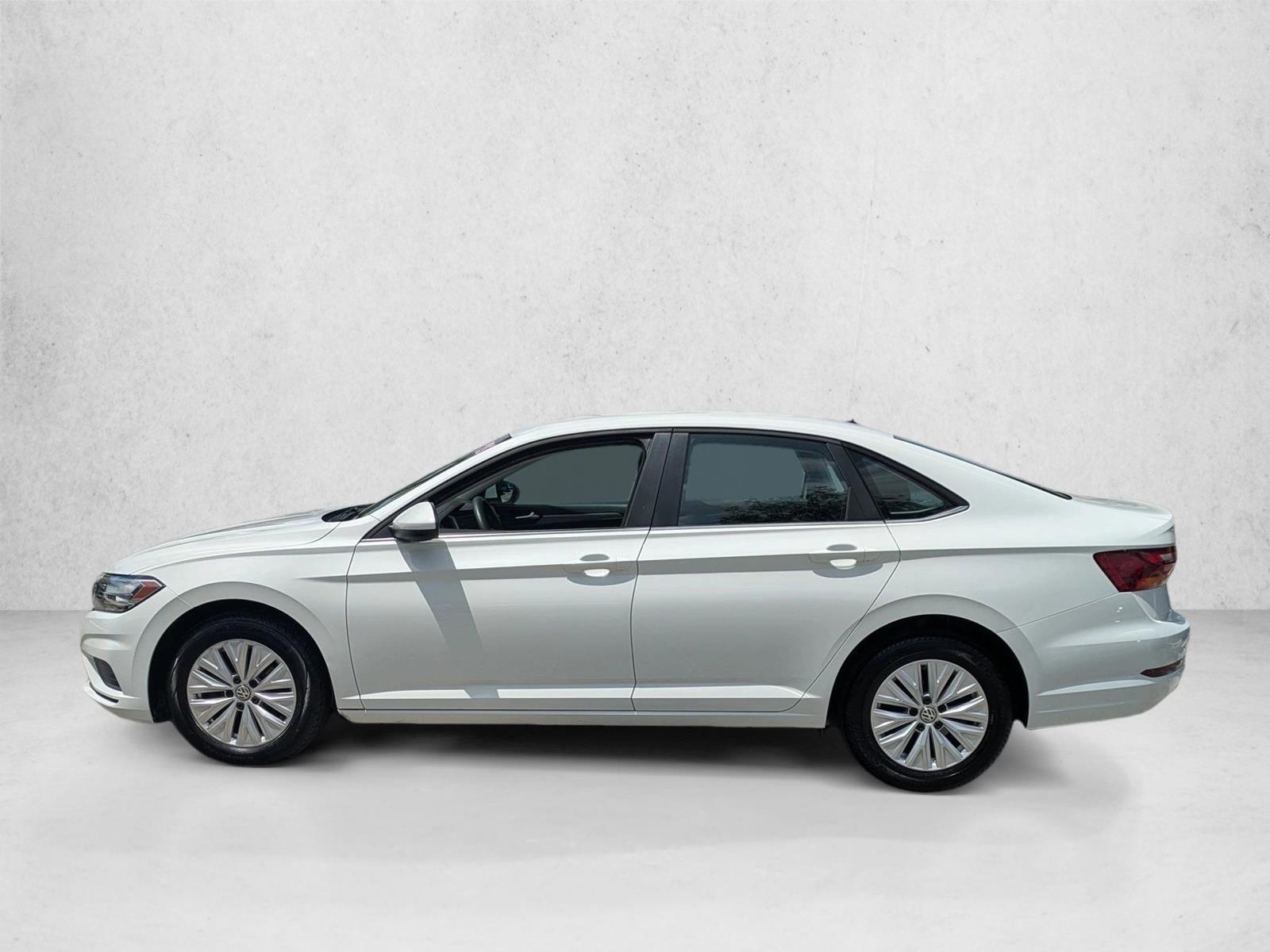Thumbnail: 2019 Volkswagen Jetta - 2